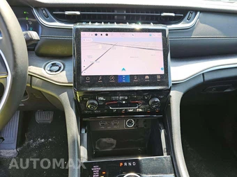 2024 Jeep Grand Cherokee 4xe - miniatura 10