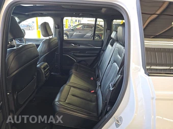 2024 Jeep Grand Cherokee 4xe - miniatura 13