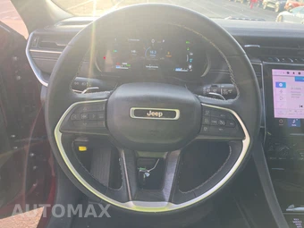 2024 Jeep Grand Cherokee 4xe - miniatura 10