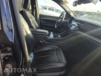 2024 Jeep Grand Cherokee 4xe - miniatura 8