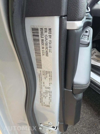 2024 Jeep Grand Cherokee 4xe - miniatura 5