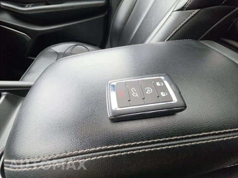 2024 Jeep Grand Cherokee 4xe - miniatura 8