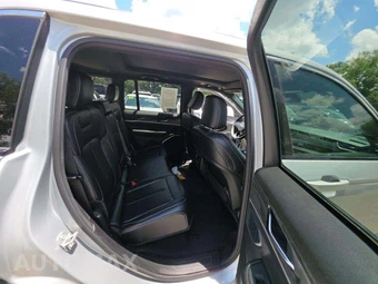 2024 Jeep Grand Cherokee 4xe - miniatura 13