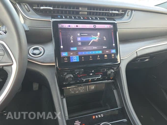 2024 Jeep Grand Cherokee 4xe - miniatura 11