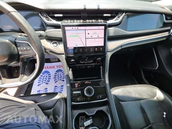 2024 Jeep Grand Cherokee 4xe - miniatura 7