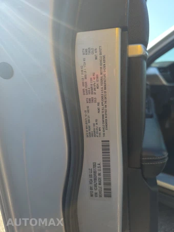 2024 Jeep Grand Cherokee 4xe - miniatura 14
