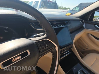 2024 Jeep Grand Cherokee 4xe - miniatura 11