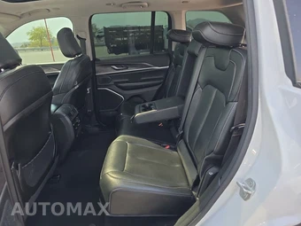 2024 Jeep Grand Cherokee 4xe - miniatura 13