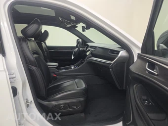 2024 Jeep Grand Cherokee 4xe - miniatura 8
