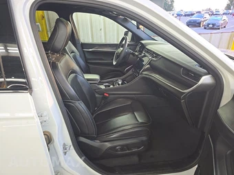 2024 Jeep Grand Cherokee 4xe - miniatura 8