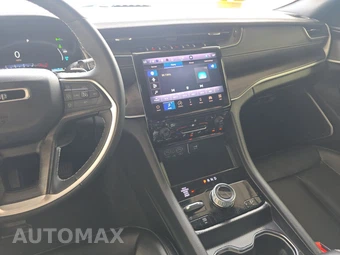 2024 Jeep Grand Cherokee 4xe - miniatura 11