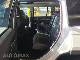 2024 Jeep Grand Cherokee 4xe - miniatura 13
