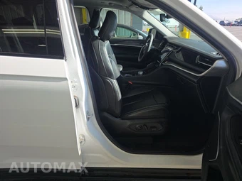 2024 Jeep Grand Cherokee 4xe - miniatura 8