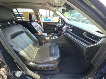 2024 Jeep Grand Cherokee 4xe - miniatura 15