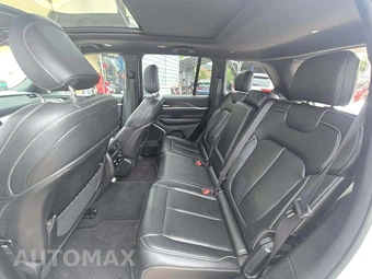 2024 Jeep Grand Cherokee 4xe - miniatura 13