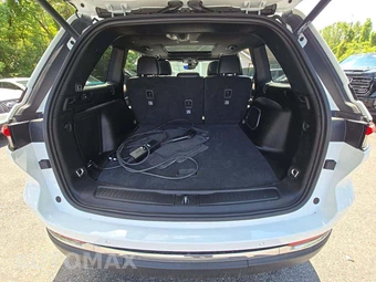 2024 Jeep Grand Cherokee 4xe - miniatura 14