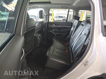 2024 Jeep Grand Cherokee 4xe - miniatura 13