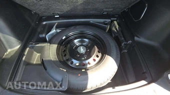 2024 Jeep Grand Cherokee 4xe - miniatura 25