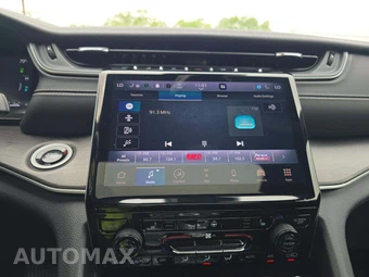 2024 Jeep Grand Cherokee 4xe - miniatura 10