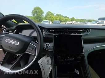 2024 Jeep Grand Cherokee 4xe - miniatura 11