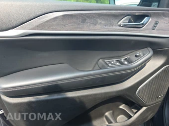 2024 Jeep Grand Cherokee 4xe - miniatura 9