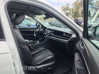 2024 Jeep Grand Cherokee 4xe - miniatura 8