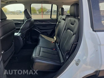 2024 Jeep Grand Cherokee 4xe - miniatura 13
