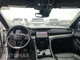 2024 Jeep Grand Cherokee 4xe - miniatura 11