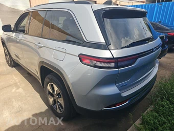 2024 Jeep Grand Cherokee 4xe - miniatura 6