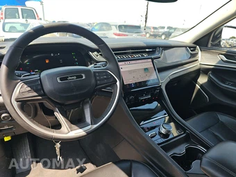 2024 Jeep Grand Cherokee 4xe - miniatura 11