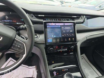 2024 Jeep Grand Cherokee 4xe - miniatura 11
