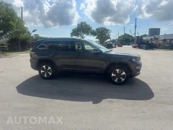 2024 Jeep Grand Cherokee 4xe - miniatura 7
