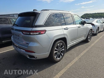2024 Jeep Grand Cherokee 4xe Overland - miniatura 4