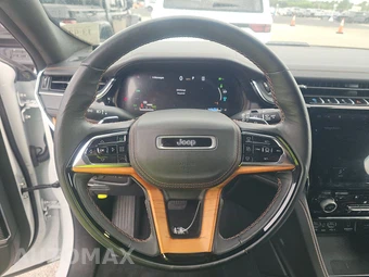 2024 Jeep Grand Cherokee 4xe Summit Reserve - miniatura 10