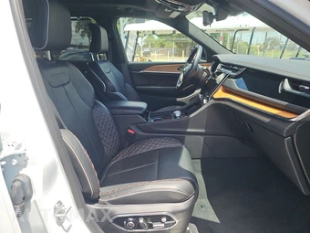 2024 Jeep Grand Cherokee 4xe Summit Reserve - miniatura 8