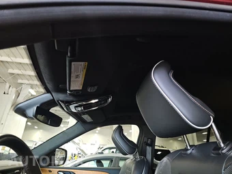 2024 Jeep Grand Cherokee 4xe Summit Reserve - miniatura 14