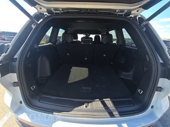 2024 Jeep Grand Cherokee Altitude - miniatura 16