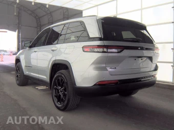 2024 Jeep Grand Cherokee Altitude - miniatura 6