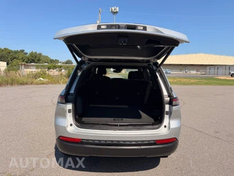 2024 Jeep Grand Cherokee Altitude - miniatura 15