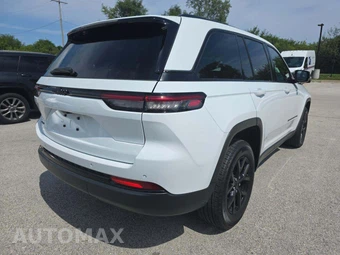 2024 Jeep Grand Cherokee Altitude - miniatura 3