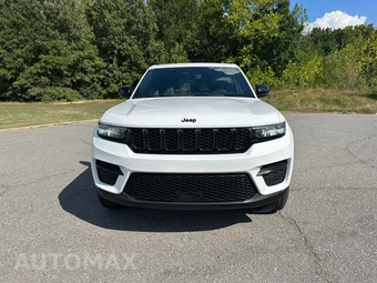 2024 Jeep Grand Cherokee Altitude - miniatura 2