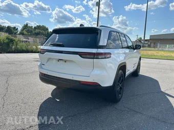 2024 Jeep Grand Cherokee Altitude - miniatura 5