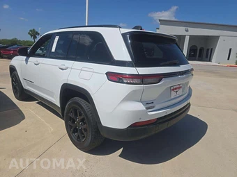 2024 Jeep Grand Cherokee Altitude - miniatura 2