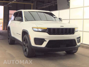 2024 Jeep Grand Cherokee Altitude - miniatura 3