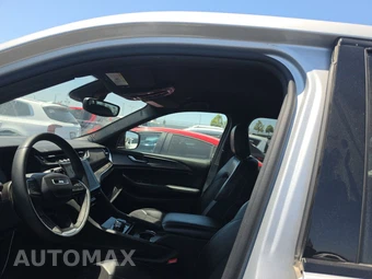 2024 Jeep Grand Cherokee Altitude - miniatura 17