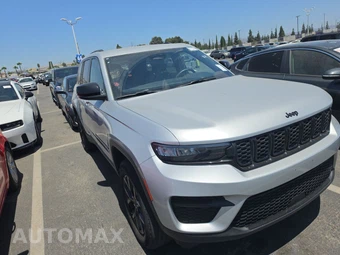 2024 Jeep Grand Cherokee Altitude - miniatura 3