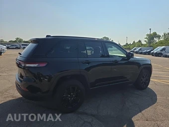 2024 Jeep Grand Cherokee Altitude X - miniatura 4
