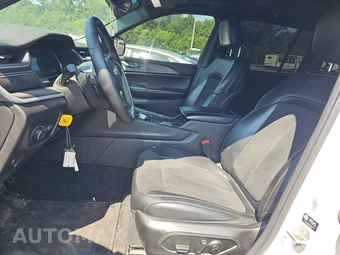 2024 Jeep Grand Cherokee Altitude X - miniatura 7