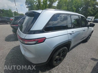 2024 Jeep Grand Cherokee Altitude X - miniatura 4