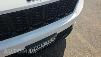 2024 Jeep Grand Cherokee Altitude X - miniatura 19
